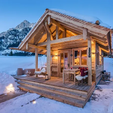 Chalet Grand Flueh - Alpiner Luxus &